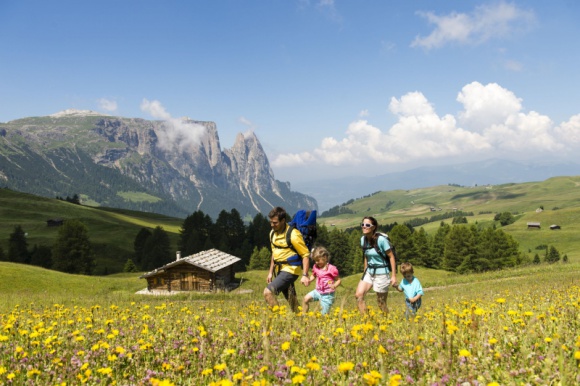 10 atrakcji w Dolomitach, których dziecko nie zapomni!